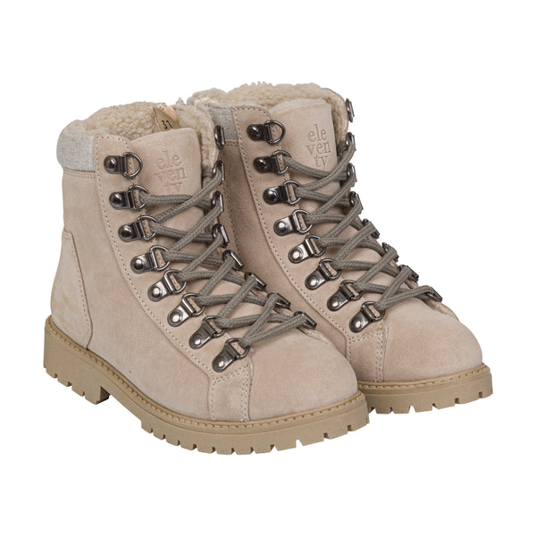 DESERT BOOT