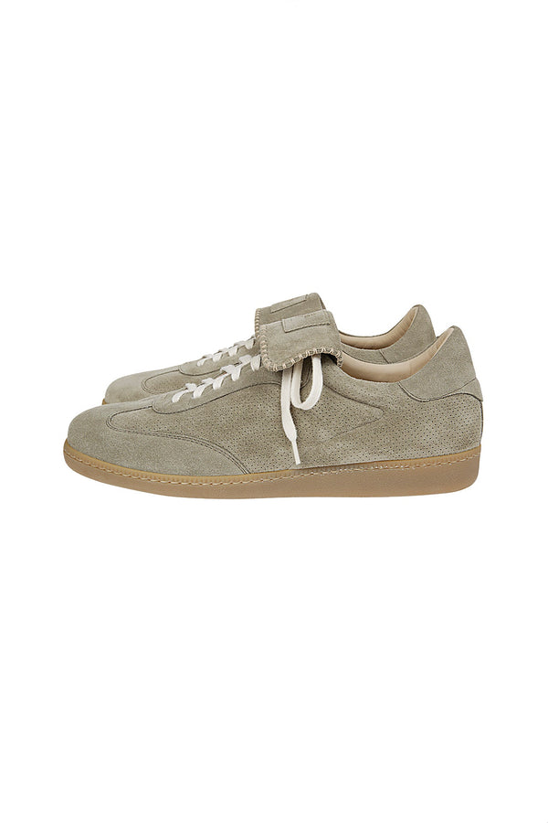 TONGUE SHOE