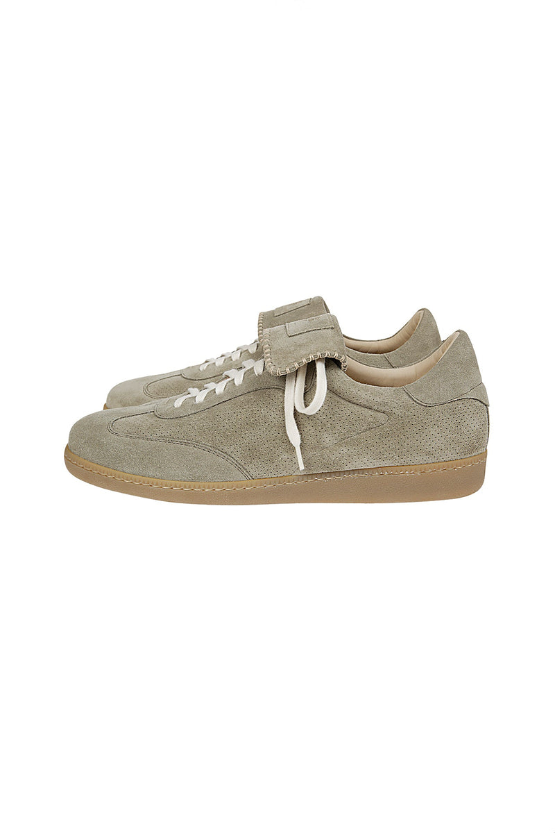 TONGUE SHOE