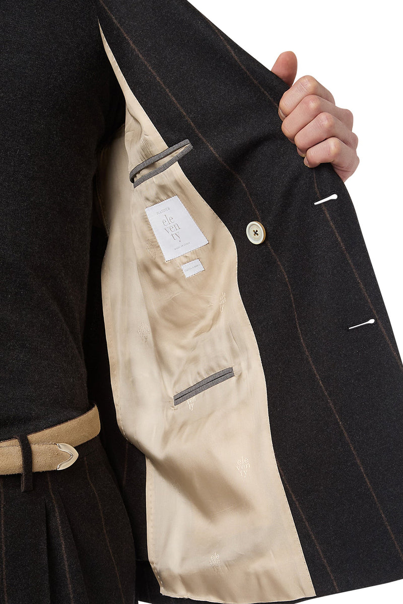 DOUBLE-BREASTED SUIT WITH PANTS