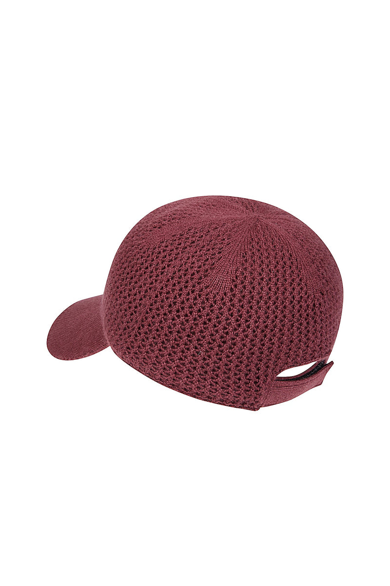 EMBROIDERED BASEBALL CAP