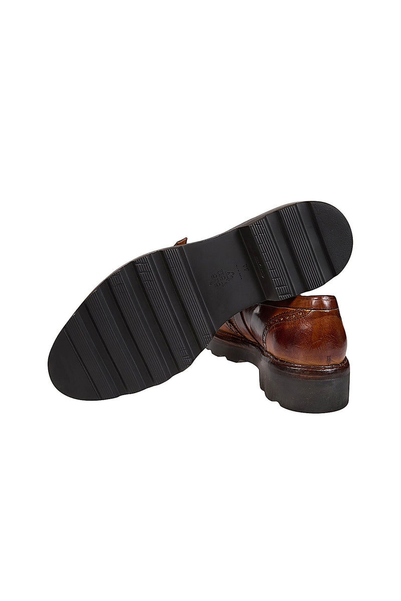 DERBY SHOE WITH FRINGE AND BUCKLE