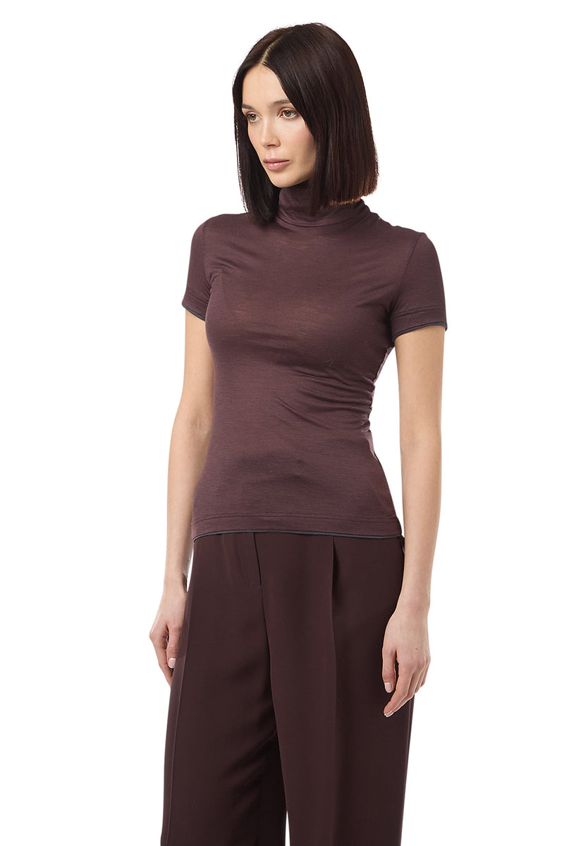 SHORT-SLEEVED TURTLENECK T-SHIRT